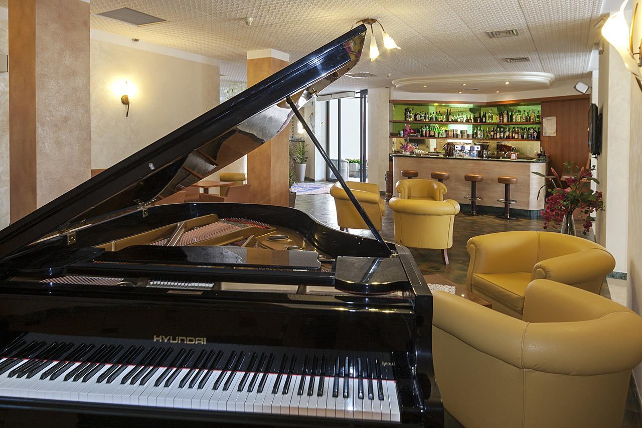 Regent's Hotel