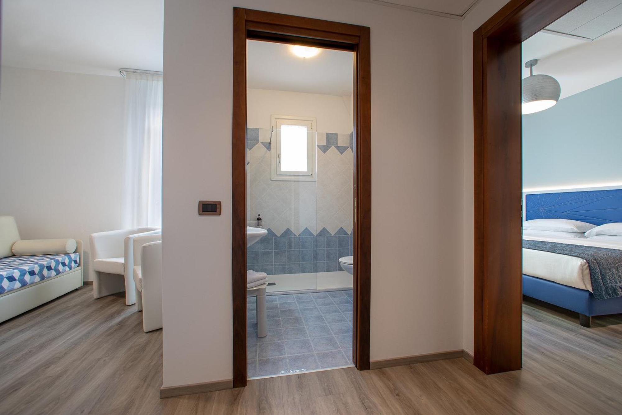 Regent's 4*