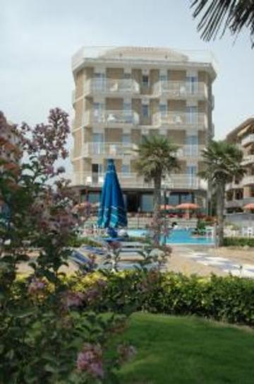 Regent's 4*